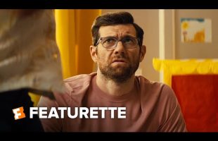Bros Exclusive Featurette – A Look Inside (2022)
